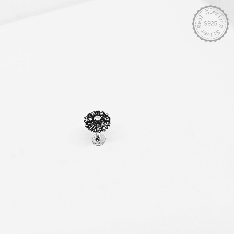 Oxidised Nose Pin